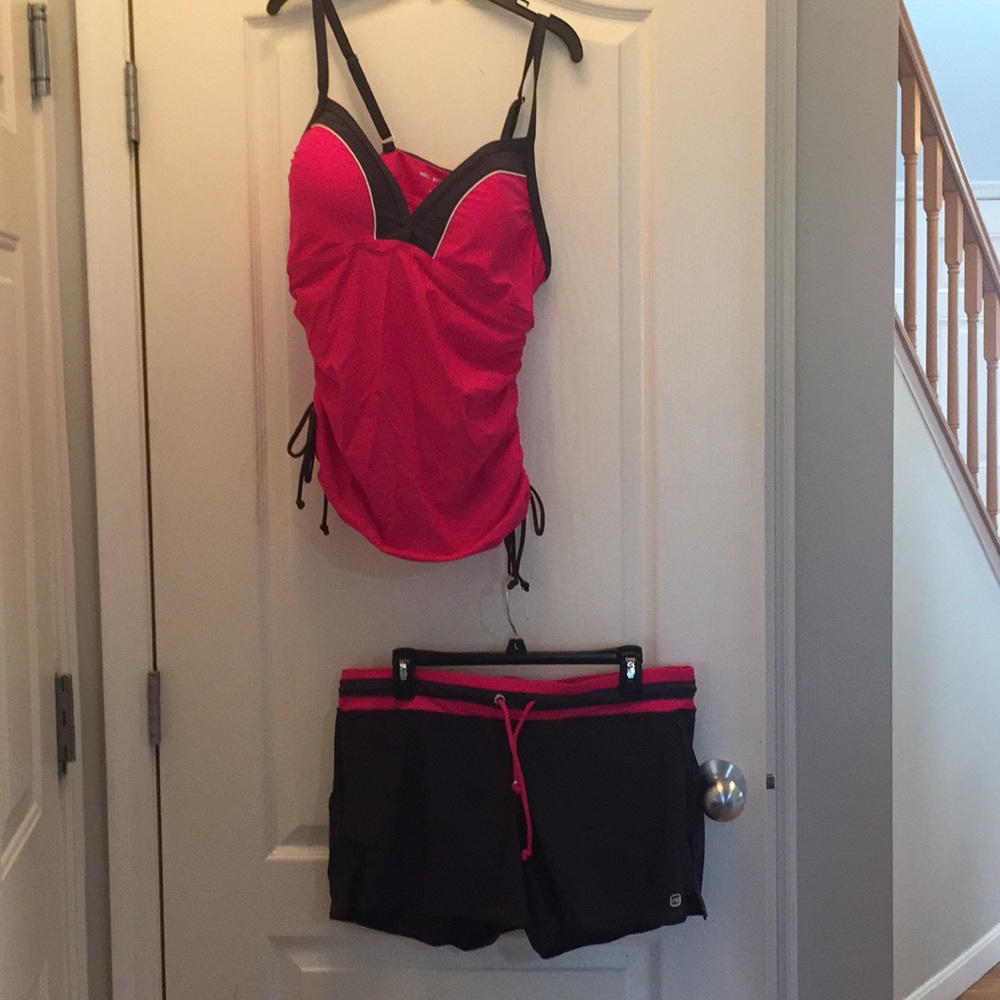 Free Country 2 pc tankini w/shorts swimsuit XL